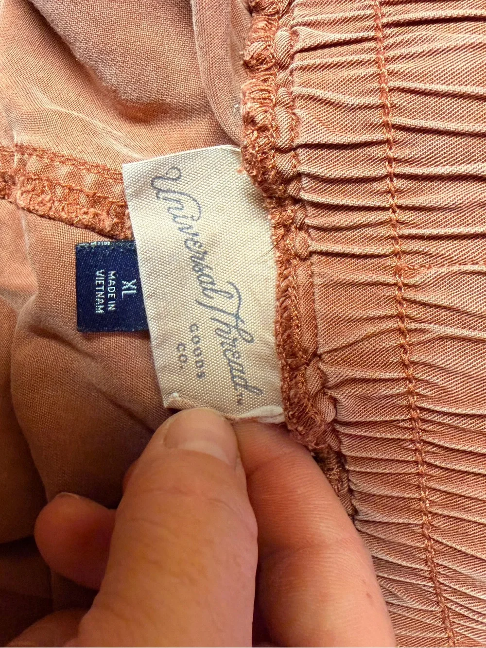 Universal Thread Shorts - Picture 3 of 3